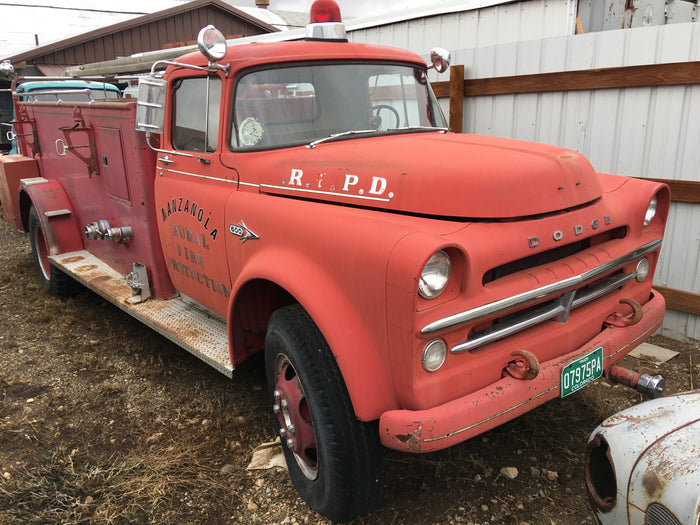 1957 Dodge D600 photo 2